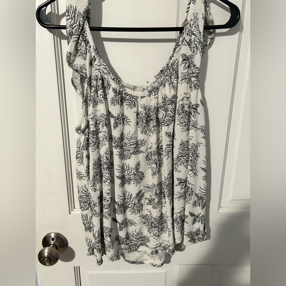 Loft sleeveless shirt